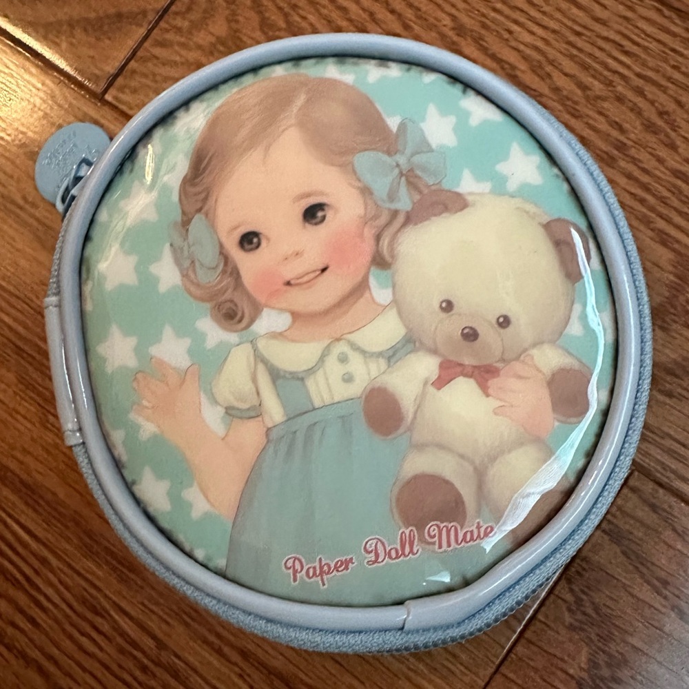 Rare Paper Doll Mate pouch (new)
